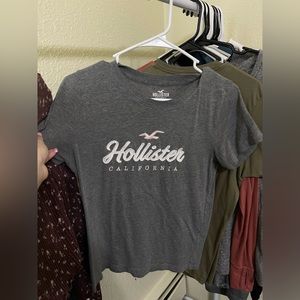 Hollister t-shirt